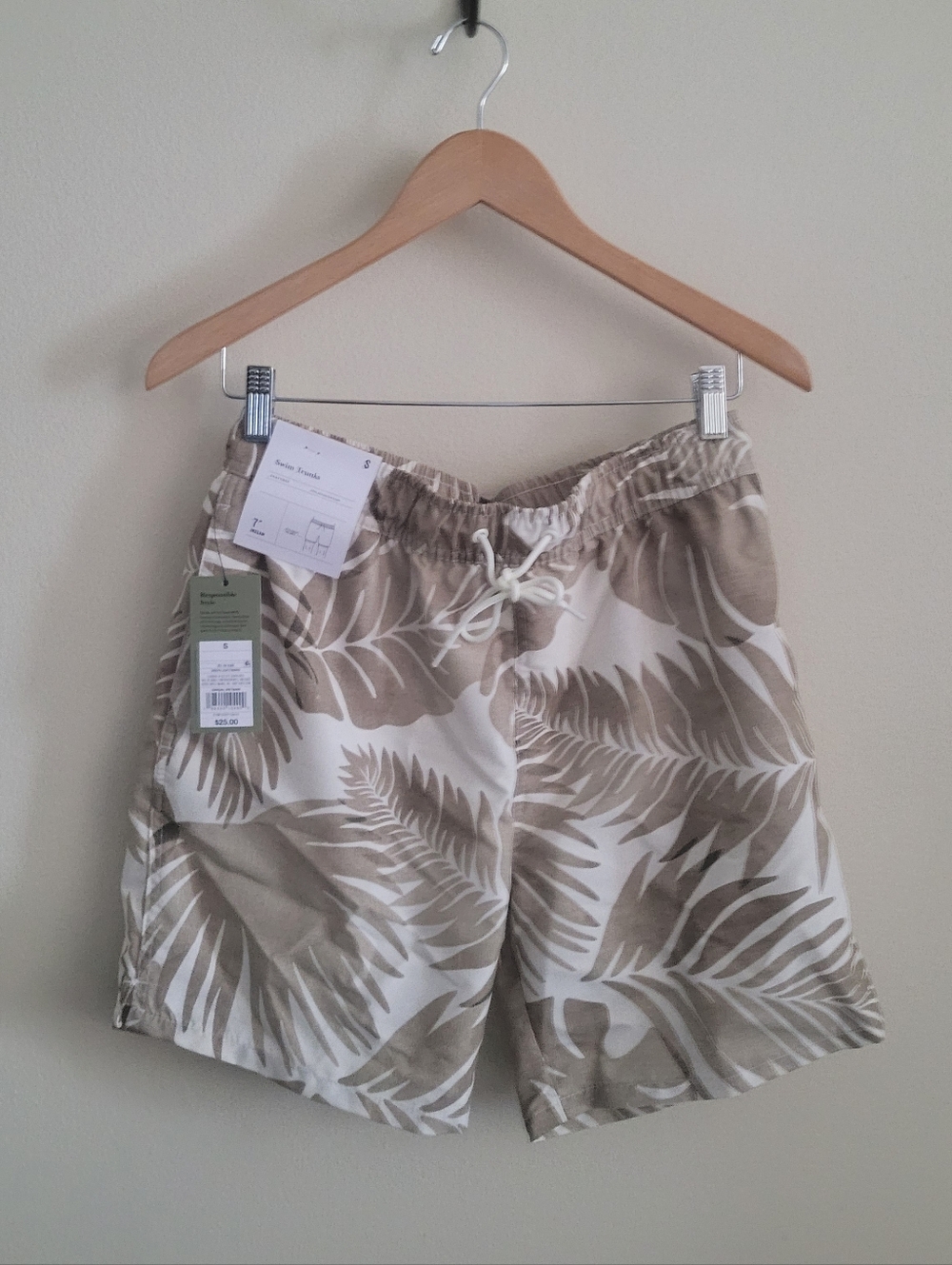 Goodfellow & Co Palm Leaf Print Mesh Lined Swim Trunks, Men's S, White & Khaki